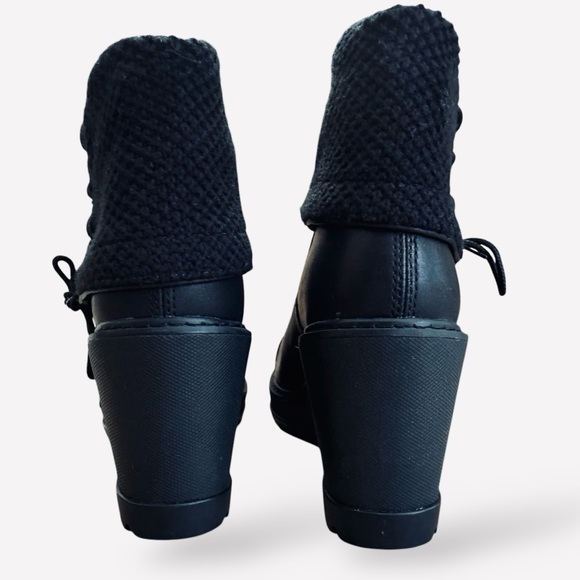 NWOT Timberland Kellis Black Leather Chelsea Wedge Ankle Boots - Picture 5 of 9